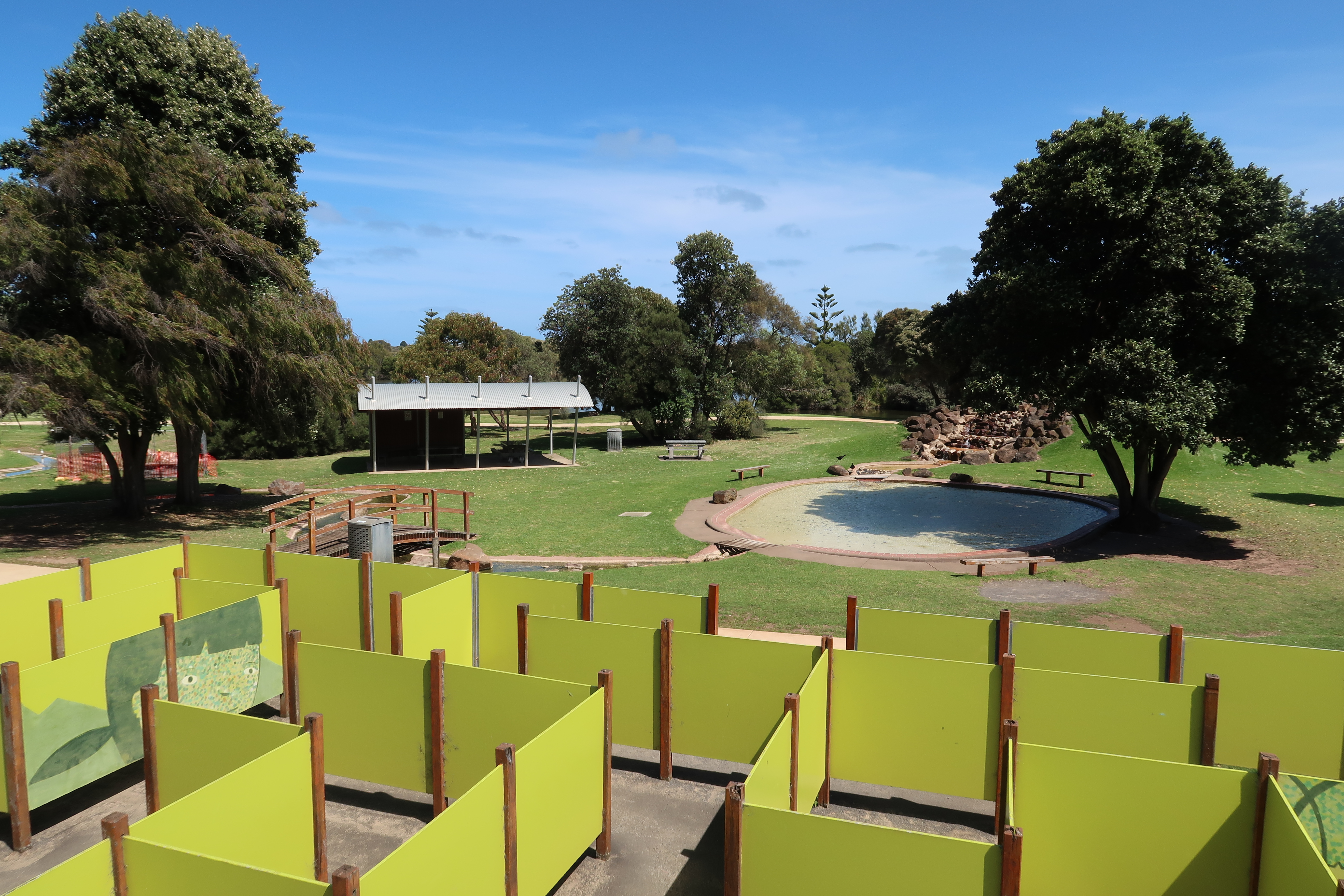 Lake Pertobe playground and it's huge maze is one of the top attractions to see in Warrnambool with kids