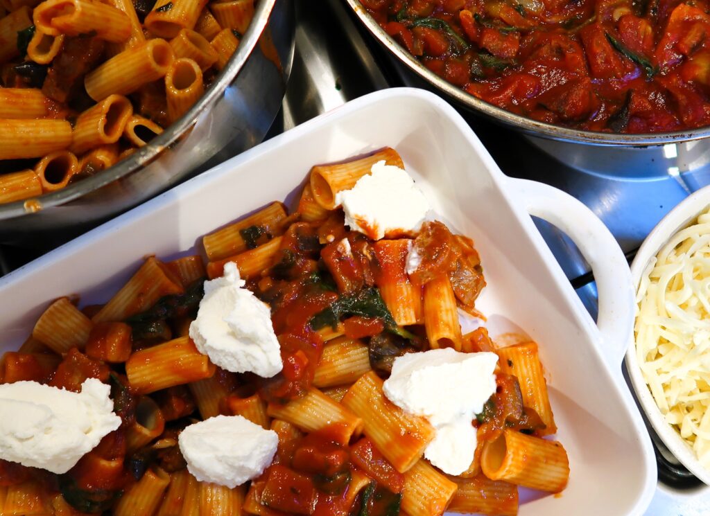 assembling of the eggplant and ricotta baked pasta