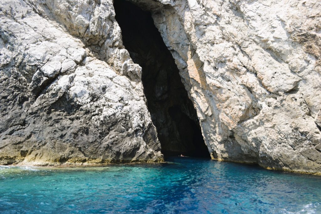 Bisevo cave in Vis