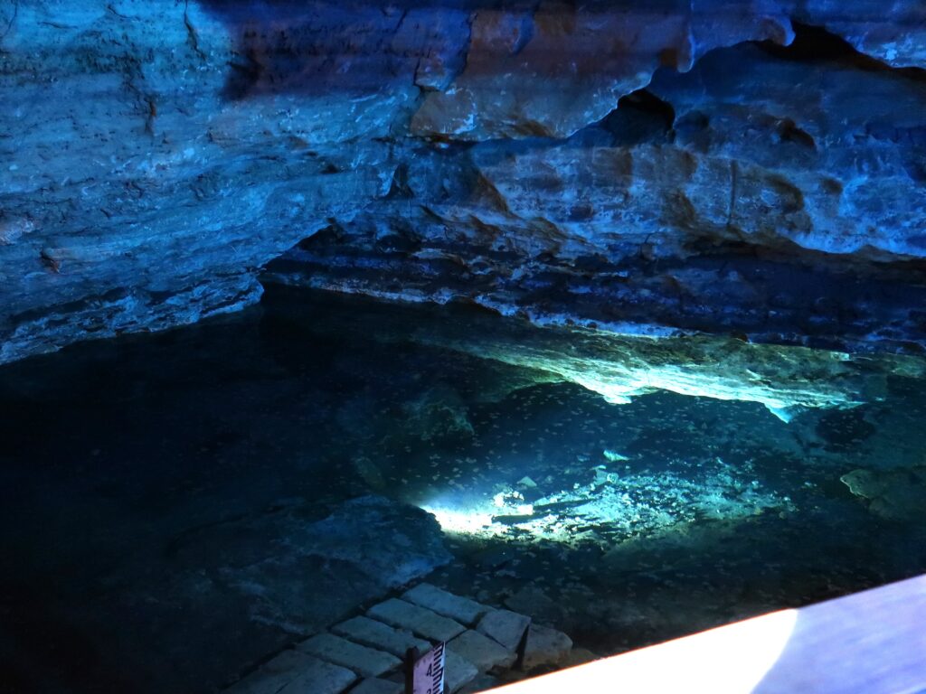 Underground lake in Elgenbrecht cave