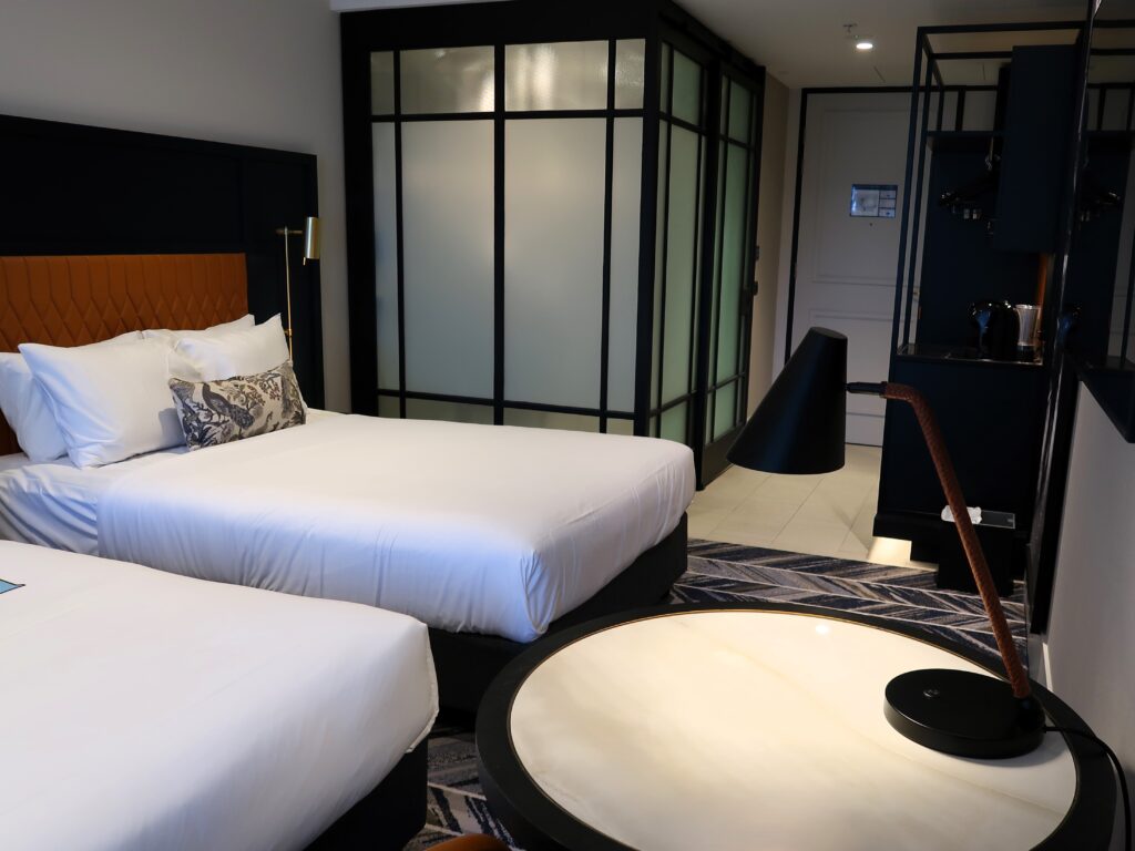 Twin Room Dorsett Melbourne