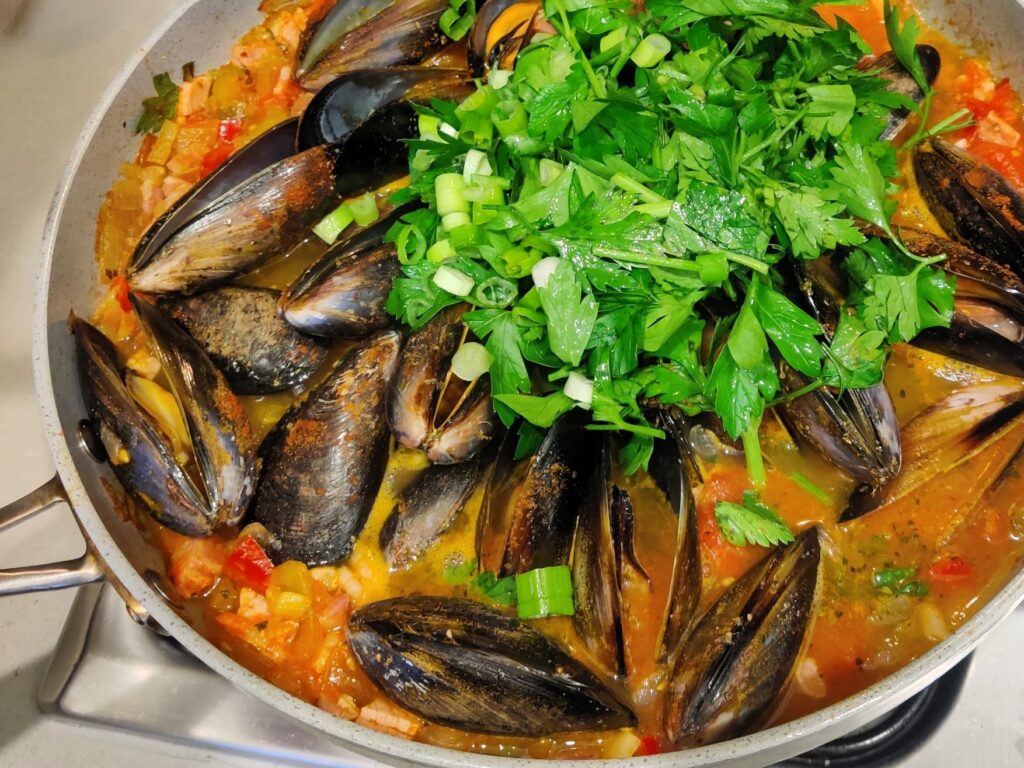 cooked mussels