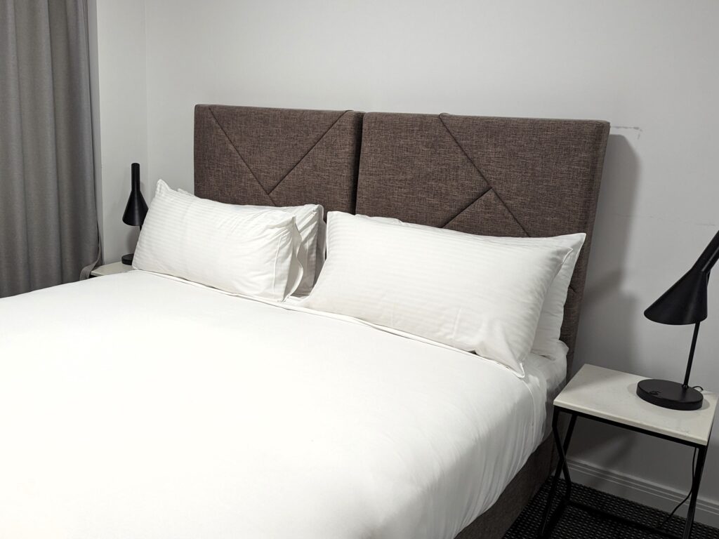 Bedroom in Meriton Suites Adelaide Street